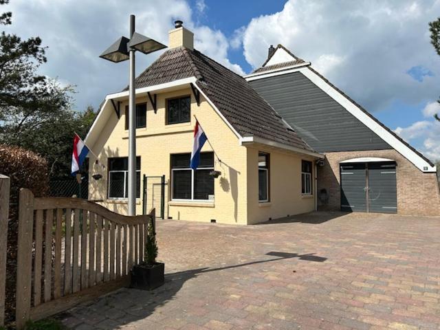 Veendijkhoeve Oosterwolde  Exterior foto
